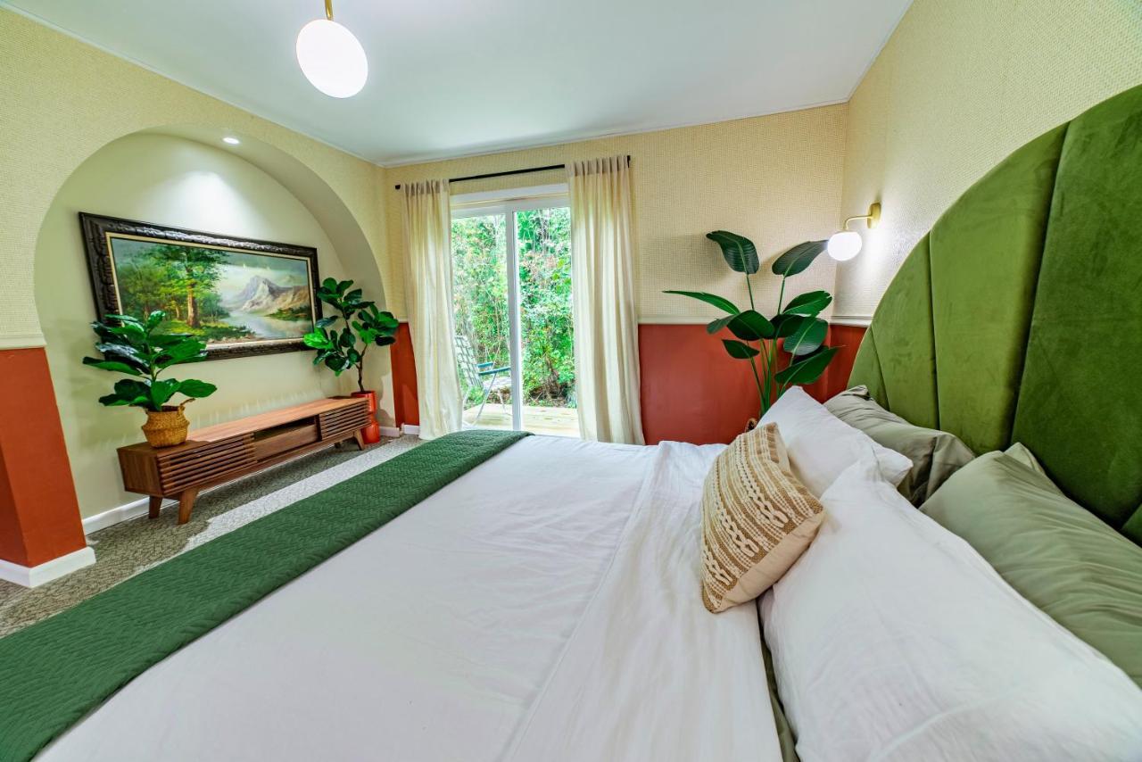 The Springs Motel New Ashford Exteriör bild