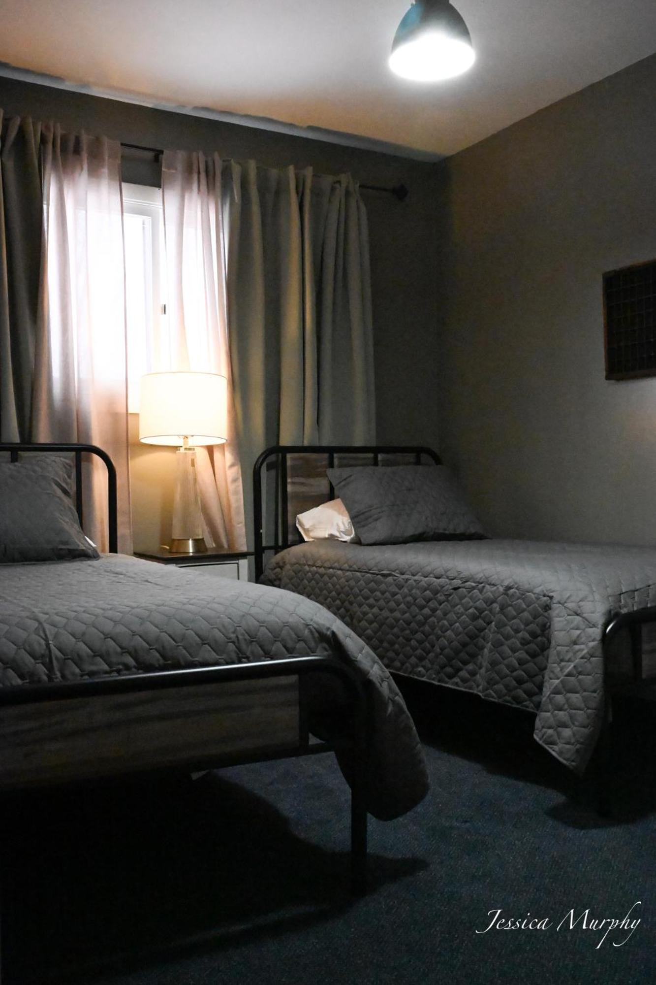 The Springs Motel New Ashford Exteriör bild