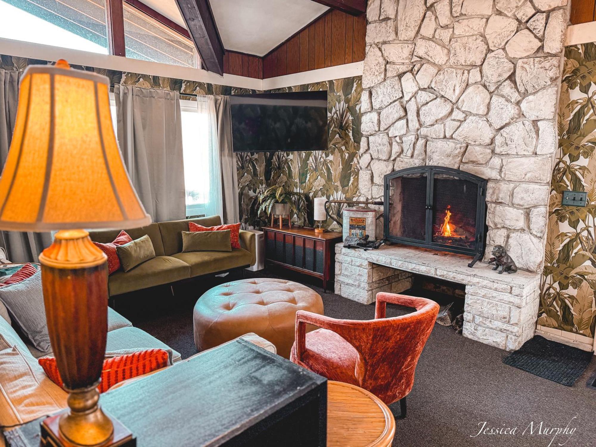 The Springs Motel New Ashford Exteriör bild
